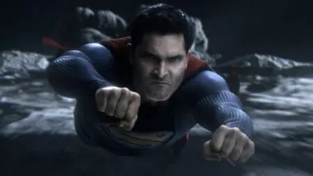 Tyler Hoechlin flies at full speed as he charges at Doomsday in an epic fight set in space in the SUPERMAN & LOIS Season 4 premiere.